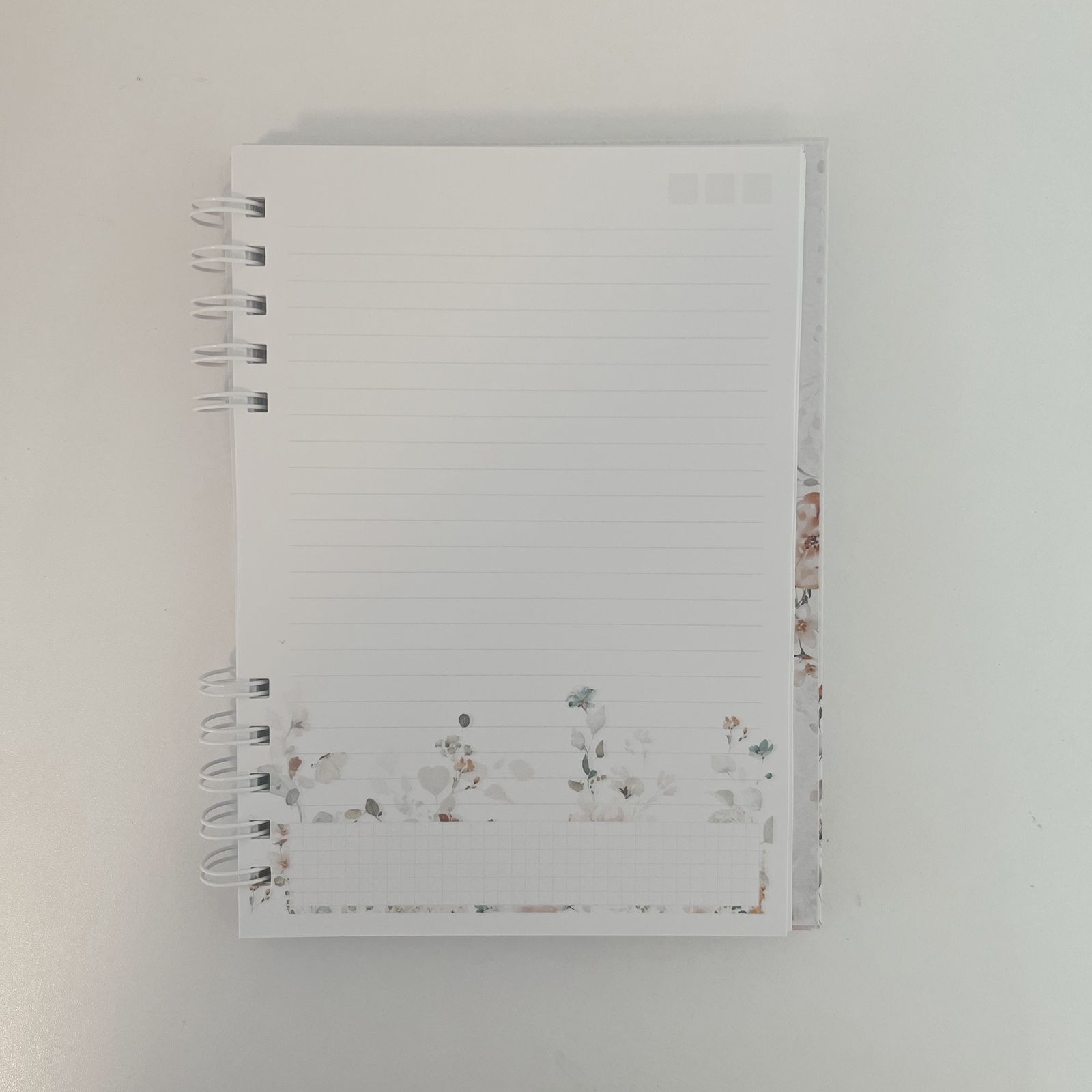 Caderno Personalizado com Letra e Nome - Imagem 2